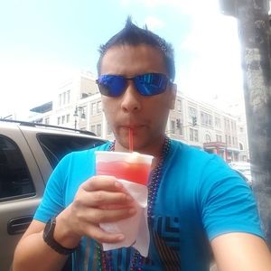 Meet your Posher, Sergio